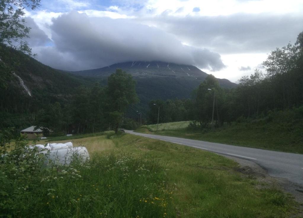 Gaustatoppen møter meg fortsatt, like flott I april 2014 sendte jeg inn en rapport med forslag til forbedringer noen steder på Rjukan.