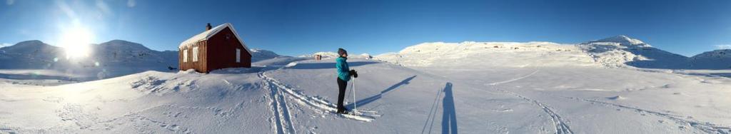 huts or tents nearby. On Saturday and Sunday well do daytrips scrambling and climbing on the glacier. You need glacier or ice climbing experience for this tour. 10.-12.