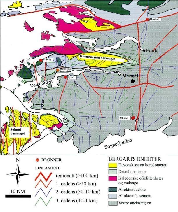 Lineamenter i regional målestokk i Sunnfjord (Figur 3) viser sprekkeretning øst-vest og nordsør, der øst-vest regnes som yngste lineament. Myrmel ligger ved tuppen av et 3.