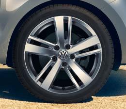 Biler fra Volkswagen leveres med sommerdekk som standard.