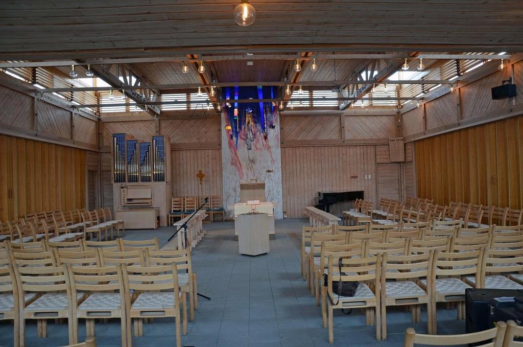 2013 Greåker kirke er en kirke fra 1974 i Sarpsborg kommune, Østfold.