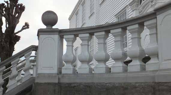 INNLEDNING Bebyggelsen i Farsund består av hus fra ulike tidsperioder. Hver periode har sine særtrekk. Det er viktig å ta vare på disse særtrekkene. Bebyggelsen forteller historie.