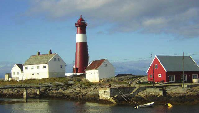 GENERELL DEL Tranøy fyrstasjon på Hamarøy, Nordland. Foto: Kystverket. Kystverkets fyrstasjoner Innledning Fyrstasjonene forteller om en spesiell og svært viktig del av norsk historie.