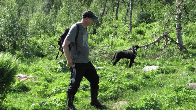 Notater Opprette rute Å opprette rute starter med at du lager veipunkt, eller legger inn som veipunkt koordinatene fra ett og ett hjørne.