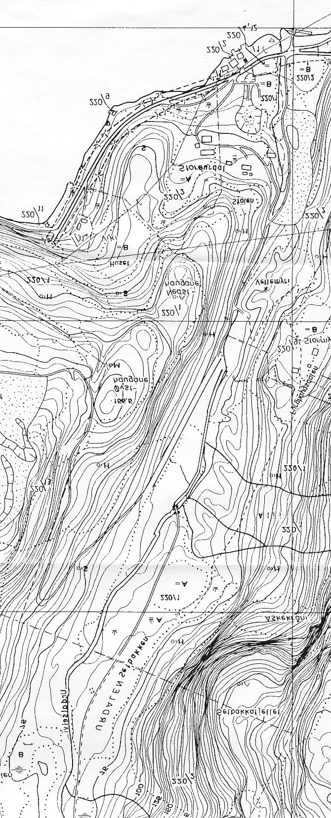 URDALSELVA Urdalselva ligg i Lindås kommune, mellom Eikefet og Vikanes. Det er eit lite vassdrag som renn nord-sør og munnar ut i Osterfjorden ved Stor-Urdal.