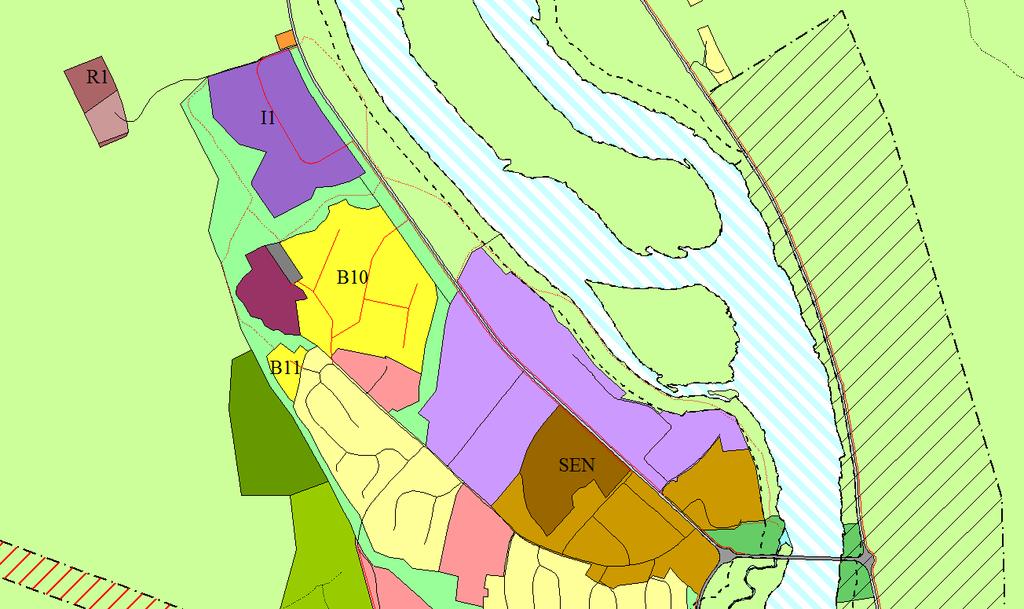 Kommunen ser for seg to alternative atkomsttraseer til det nye boligområdet nord for flerbrukssenteret, atkomst fra FV 98 eller fra Ringveien. Dette er skissert inn i plankartet.