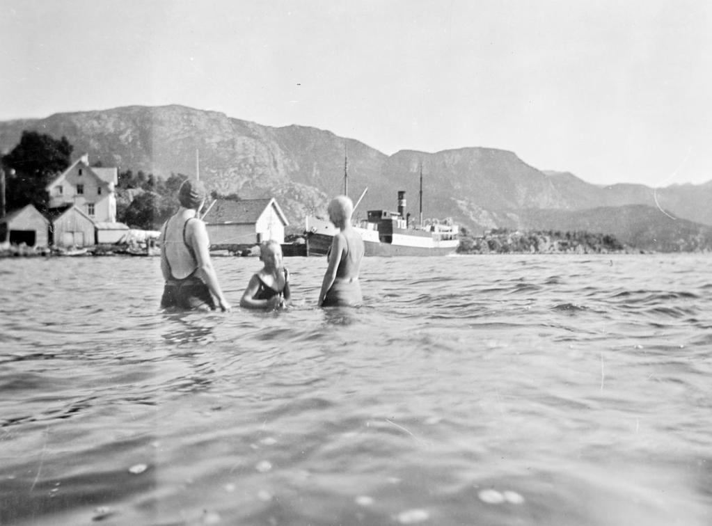 Figur 18. Kaien på Nessa og Jøsenfjord i bakgrunnen, ca. 1930. Kilde: Ryfylkemuseet.