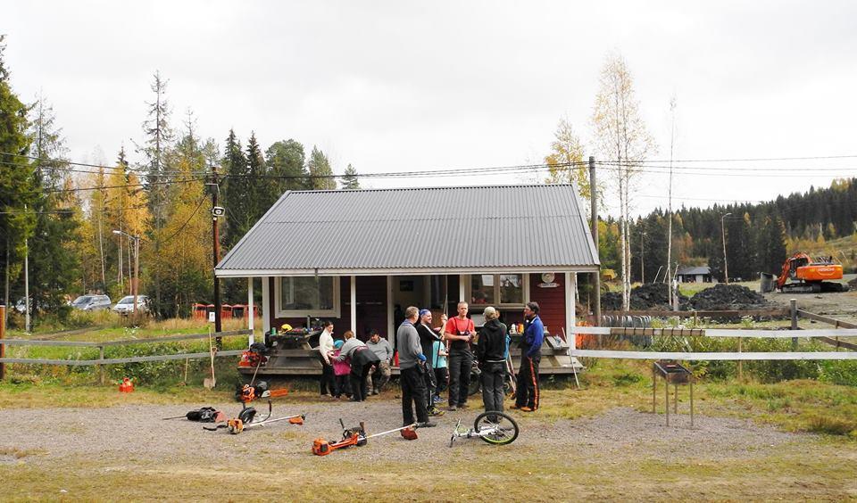 Utfordringer/målsettinger Det legges vekt på skiglede med mye skileik for de yngste og gradvis mer og mer teknikk- og styrketrening etter hvert som de aktive blir eldre.