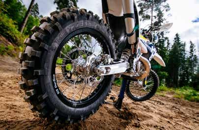 Skreddersydd stamme for Mini Enduro motorsykler for perfekt balanse mellom vekt og ytelse. Gummiblanding for utmerket grep på forskjellige underlag.