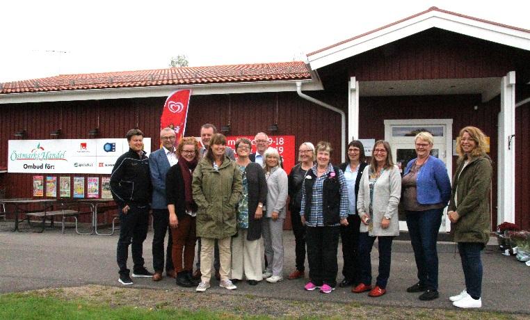 større butikk for å tippe, så handlar dei også daglegvarene sine utanfor bygda. Tilbod om tipping er såleis viktig for å unngå handelslekkasje. Merkurs avtale med NT skal fornyast i 2017.