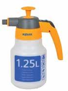 94 Sprøyter - STANDARD Utvalget av Hozelock-trykksprøyter gir enkel, nøyaktig og kostnadseffektiv tilføring av vann, insektmidler, ugressmidler, soppmidler og vannløselig
