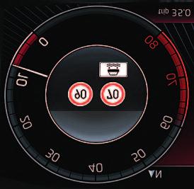 REAR TRAFFIC ALERT Leveres som en del av blindsonevarsleren og bruker de samme radarsensorene.