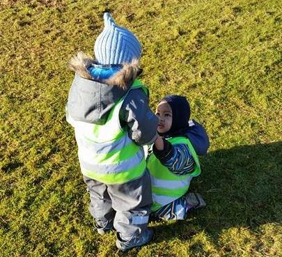 «Sjå, me har funne makk!