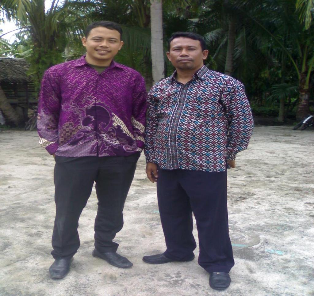 Foto Bersama Khairial (Mahasiswa) Dalam Temubual dengan penulis pada 21 Julai 2013 Selanjutnya jika dilihat dari penggunaan wang wakaf yang diperoleh 32.