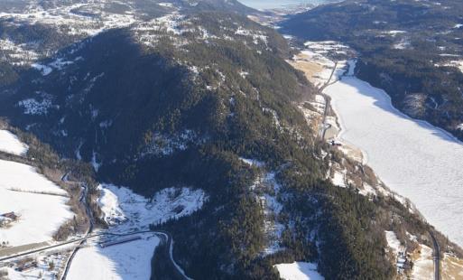 4.2 Region midt For denne regionen ble det tildelt totalt 5 tunneler og det ble valgt å fordype seg i 2 av disse. 4.2.3 Harangstunnelen a.