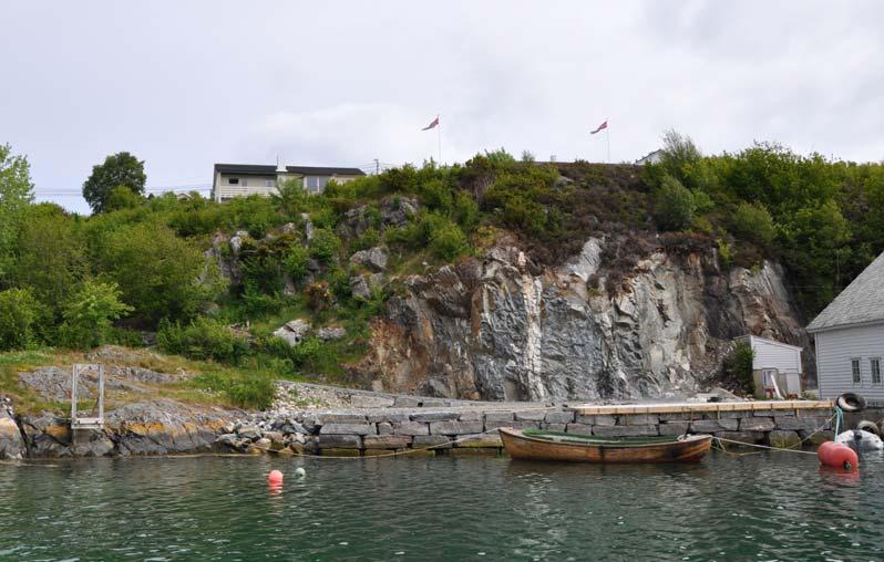 Ved å kombinera tema bygg, veg, areal, anlegg, el.nett, innmark og freda kulturminne i strandsona, dvs.