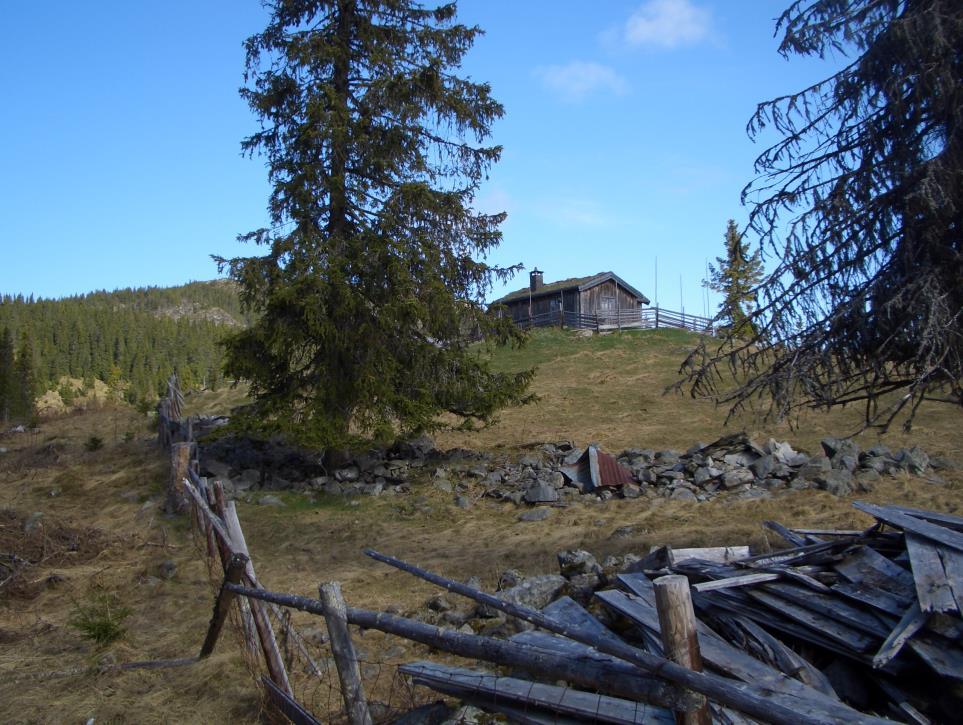 Foto som viser høydeforskjell mellom seter og område for