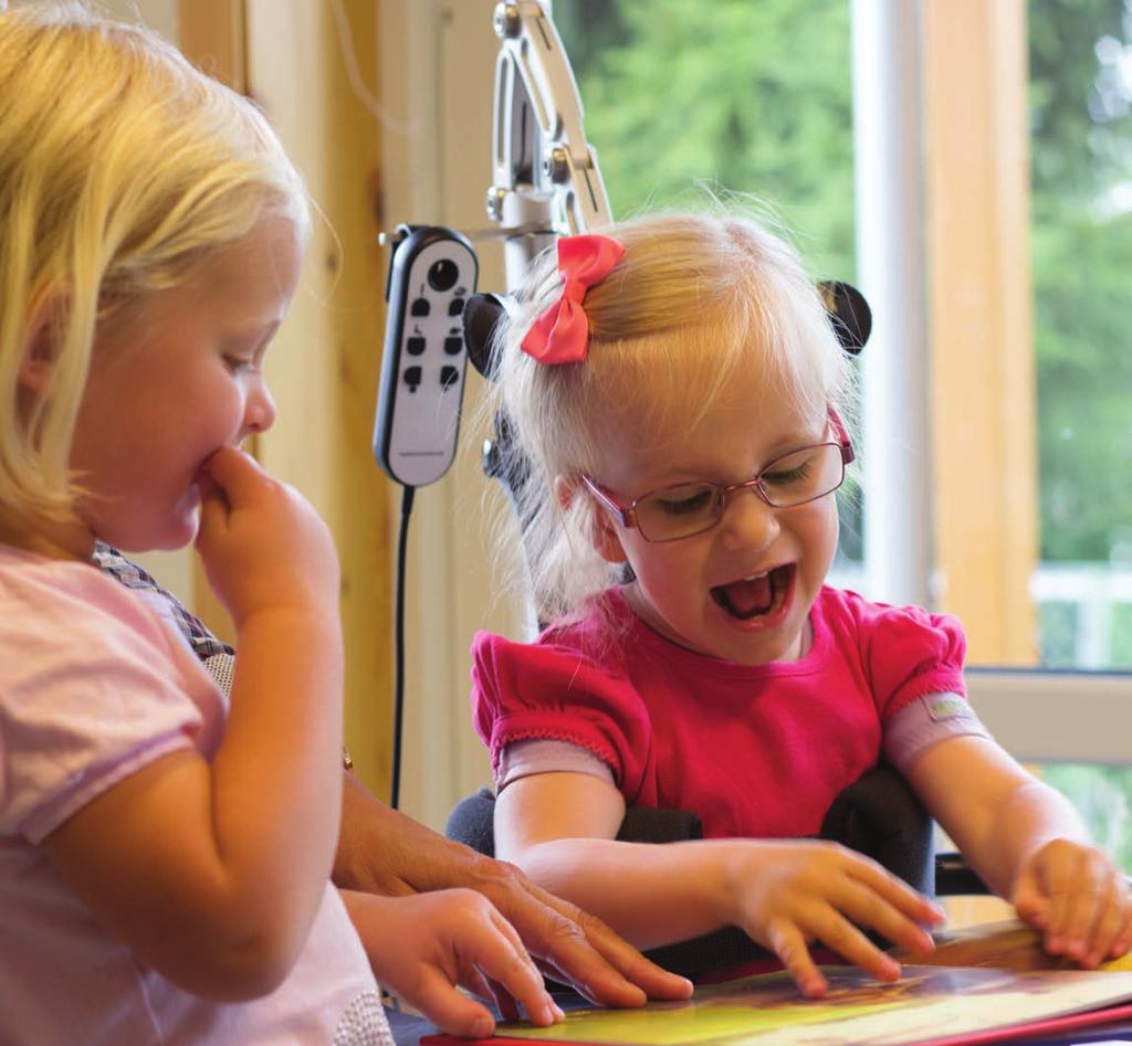 MØT LUDVIG! Ludvig er en 6 år gammel gutt med diagnosen Cerebral Palsy, GMFCS V. Hans foreldre håper at han i fremtiden vil kunne bevege seg selvstendig med bruk av hjelpemidler.