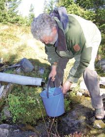 Utstrømning av grunnvann var fortsatt betydelig på 199-tallet, men under en ekspedisjon i 27 kunne NVE og NGU (Norges geologiske undersøkelse) konstatere at Esters kilde hadde forsvunnet.