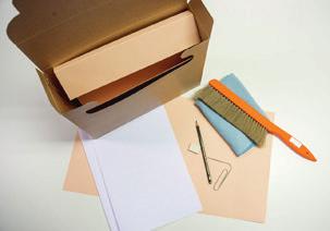 Praktiske forberedelser For å finordne arkiver trenger man følgende utstyr: Blyant og viskelær, støvklut, en stor binders, arkivmapper (syrefri), arkivesker (syrefri), A3 ark,