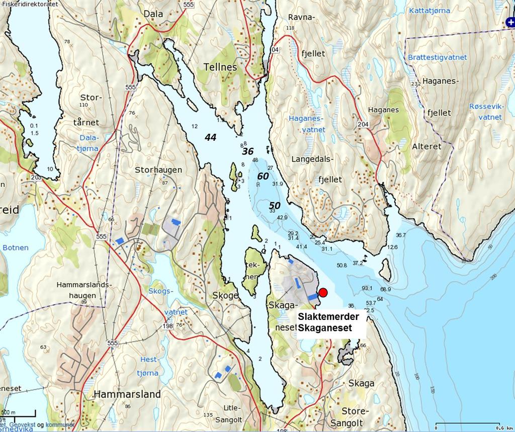 Figur 3. Utsnitt av nærområdet rundt lokaliteten, med plassering av anlegget slik det låg ved prøvetakinga. Djupnekoter er markert. Kartgrunnlag er henta frå http://kart.fiskeridir.no.