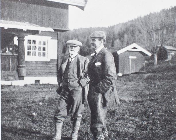 250,- Kong Haakon og Axel Heiberg på Strand. 28.