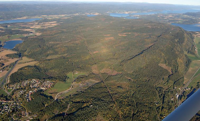 Svarttjønna på Byafjellet Forhåpenligvis vannkilde for