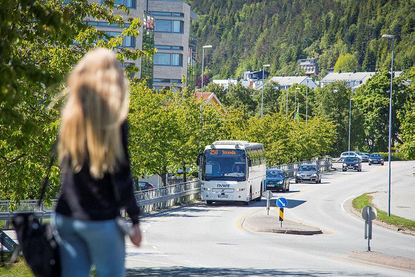 Endringar Ålesund Magerholm (linje 250) Trasé endrast til å være lik 628 Vil fortsatt gå om Campus Ålesund på veg til Ålesund Blir ein del av rute 628