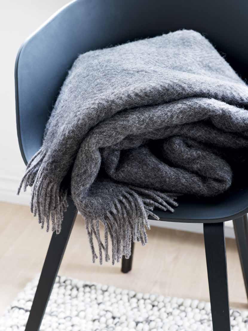 collection p 51 HEGG Pledd med frynser/throw with fringes Design