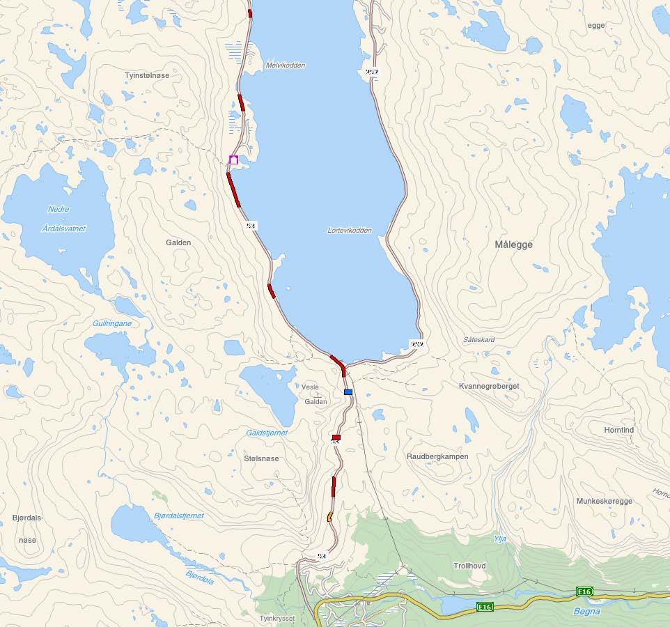 FV. 53 GAMLE VARDEN SIDE 1 AV 2 Kart i målestokk 1:50 000. Aktuell strekning er synt som raud strek i raud sirkel.