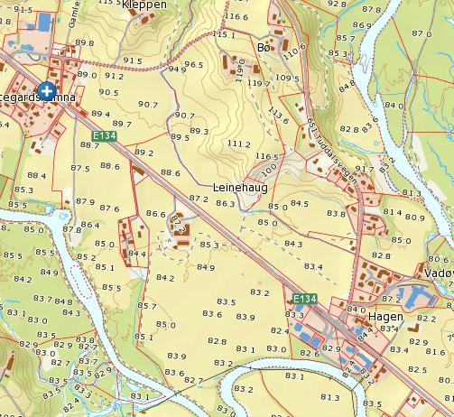 4. Beskrivelse av planområdet, eksisterende forhold 4.1. Generelt Planområdene ligger i Sauland sentrum, på hver side av E134.