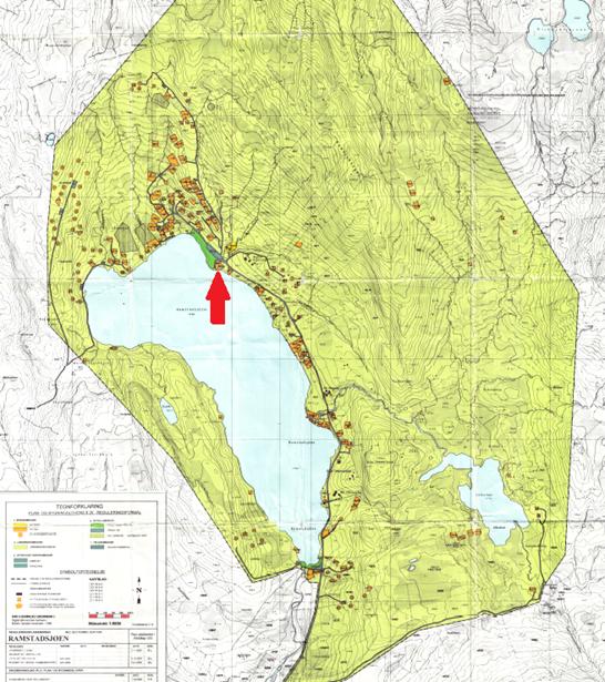Figur 2 Oversiktskart over reguleringsplan Ramstadsjøen. Området det søkes dispensasjon er markert med rød pil.