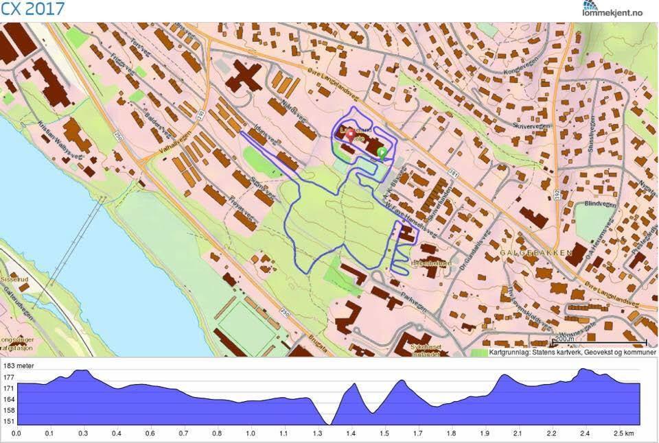 Om løypa Løypekart Veibeskrivelse Teknisk sone Underlag Hindre Befaring Ta av fra E16 mot Galterud. Deretter følg skilting mot Kongsvinger. Ta av til venstre ved Circle K.