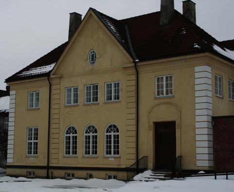 Det er også en del ting de ikke er fornøyde med. For eksempel trekker de fram at det er brukt mye penger på uteområdet uten at de merker noen særlig forskjell.