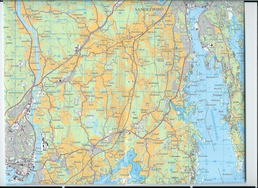 Lokalisering 1.3 Lokalisering Klaastad ligger 2 km nord for Tjøllingvollen i Larvik kommune. Et punkt sentralt i området har koordinatene 32V 548800E 6545100N i WGS84.