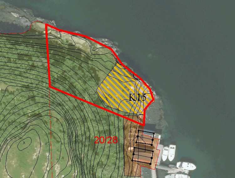 LURØY KOMMUNE Side 1 av 5 SAMLET SAKSFRAMSTILLING Arkivsak: 14/410 Klageadgang: Ja FRADELING 20/28. HYTTETOMT Saksbehandler: Vaidotas Suveizdis Arkiv: EIEND/GN/BN 20/28 Saksnr.