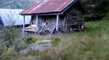 Nedlagt gårdsbruk i Åseå-dalen nord i Bø, der