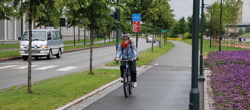 Miljøvennlig bytransport Hva er miljøvennlig bytransport? Svaret har vi ikke, ikke ennå. Men gjennom å utvikle indikatorer kan vi hva miljøvennlig bytransport er.