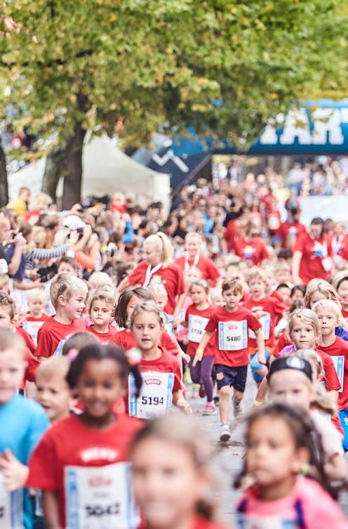 Barnas Maraton Mini Maraton Barnas Maraton arrangeres på Kontraskjæret. De eldste barna (10-12 år) løper en runde på 1000 m med start kl 12.00. Barn mellom 5-9 år løper 500 m. 5-6 åringene starter kl.