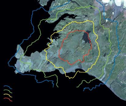 búið að lög leiða þessar breyt ing ar hér á landi. Vor ið 25 hófust mæl ing ar á svifryki á Ak ureyri. Mæl ing arn ar benda til að þar sé jafn vel held ur meiri svifryks meng un en í Reykjavík a.m.k. við helstu um ferð ar göt ur.