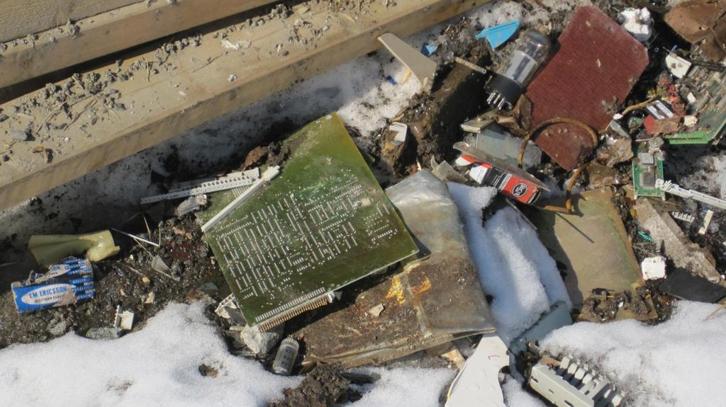 Undersøkelse av sedimentene i sjøen Sjøbunnen utenfor anlegget til Stena Recycling AS er forurensede (jfr. Grunnforurensningsdatabasen, lokalitet 1663013, Trønderverftet AS).