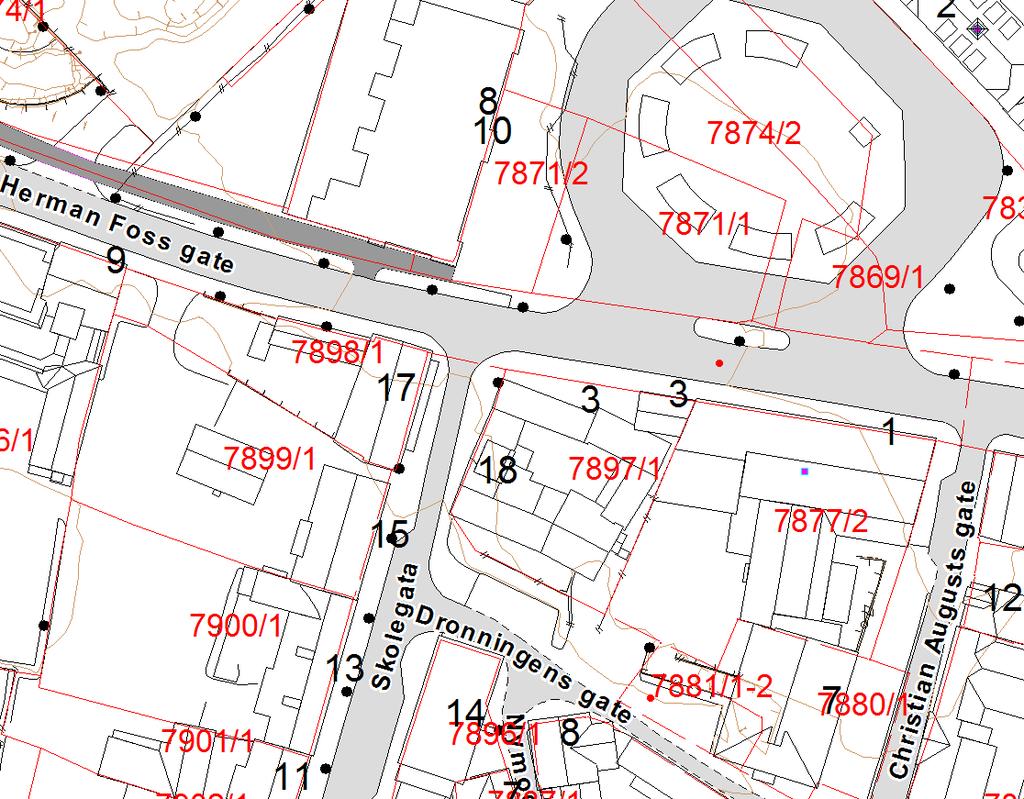 For Gyldenløve-eiendommene er det i sentrumsplanen gitt differensierte byggehøyder: «I Hermann Foss gate 1 (gnr 7877 bnr.1) og Christian Augusts gate 7 (gnr. 7880 bnr.1 og gnr. 7881 bnr.