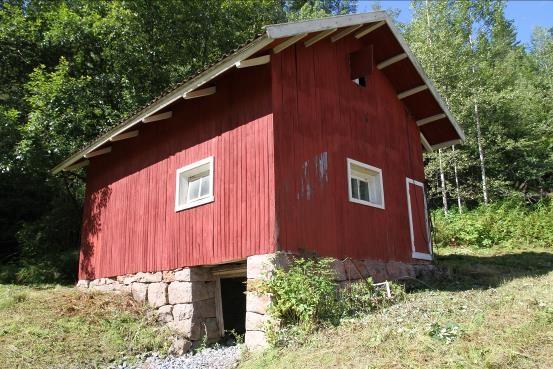 Vrangfoss ID 171941-26 Låvebygning tilhørende Vrangfoss slusemesterbolig Låven