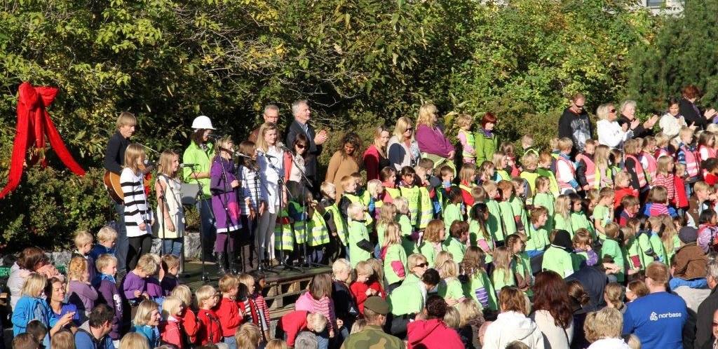 Harstad kommunes arbeidsmiljøfestival så dagens lys i 2010 og arrangeres i år for 6. gang. Dette er en dugnad av ansatte og for ansatte i Harstad kommune.