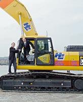 Komatsu-maskinen som ble valgt var mer enn i stand til å fullføre de graveoppgaver den ble satt til.