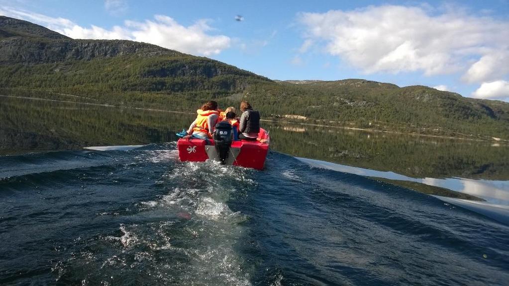 møte barna si undring på ein utfordrande måte vere kjent med og bruke dei 7 fagområda i kvardagen sørge for at barna får rike og varierte opplevingar og erfaringar Vi ønskjer å fremje