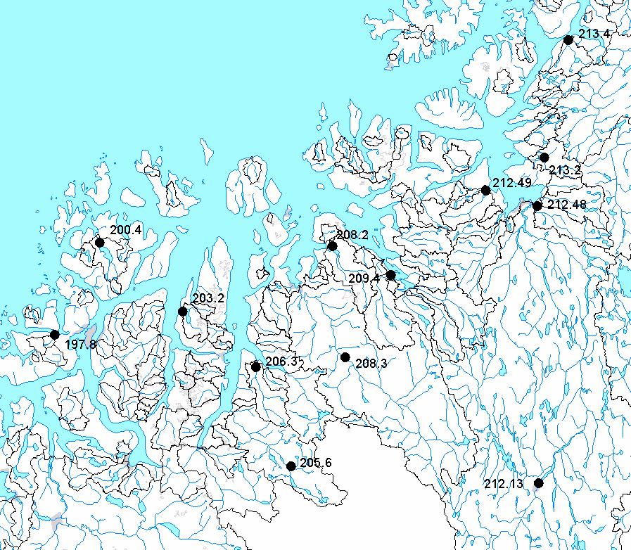 Figur 1. Vannføringsstasjoner i Øst-Troms og Vest-Finnmark. Areal Eff.sjøpr. Høydeforhold, moh. Vannføringsstasjon km 2 maks. median min. 197 8 Ersfjord 19.81 19 346 65 2 4 Skogsfjordvatn 135 1.