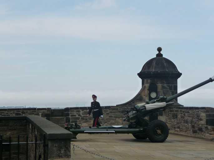 One o'clock Gun.