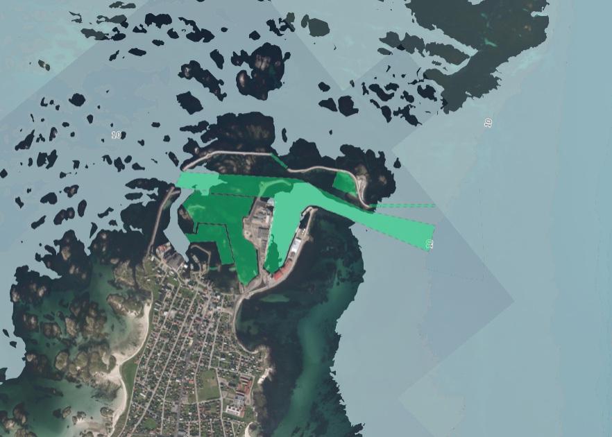 TILTAKSNAVN: ANDENES FISKERIHAVN FYLKE: Nordland KOMMUNE: Andøy TRANSPORTKORRIDOR: 8 ANSVARLIG REGION: KYV-Nordland SUM TILTAKSKOSTNADER: 414 mill kr PRISÅR KOSTNADSBEREGNING: 2015 NETTO NYTTE (NN):