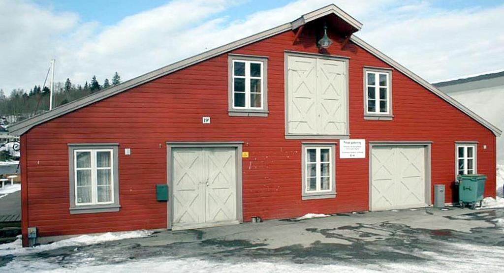 3. Bymuseet i Levanger, Dampskipsbrygga Bakgrunn: Damskipsbrygga, Sjøgata 19 med gnr. 315 og bnr.316 ligger innenfor kulturmiljøet som er foreslått fredet av Riksantikvaren etter kulturminnelovens 20.